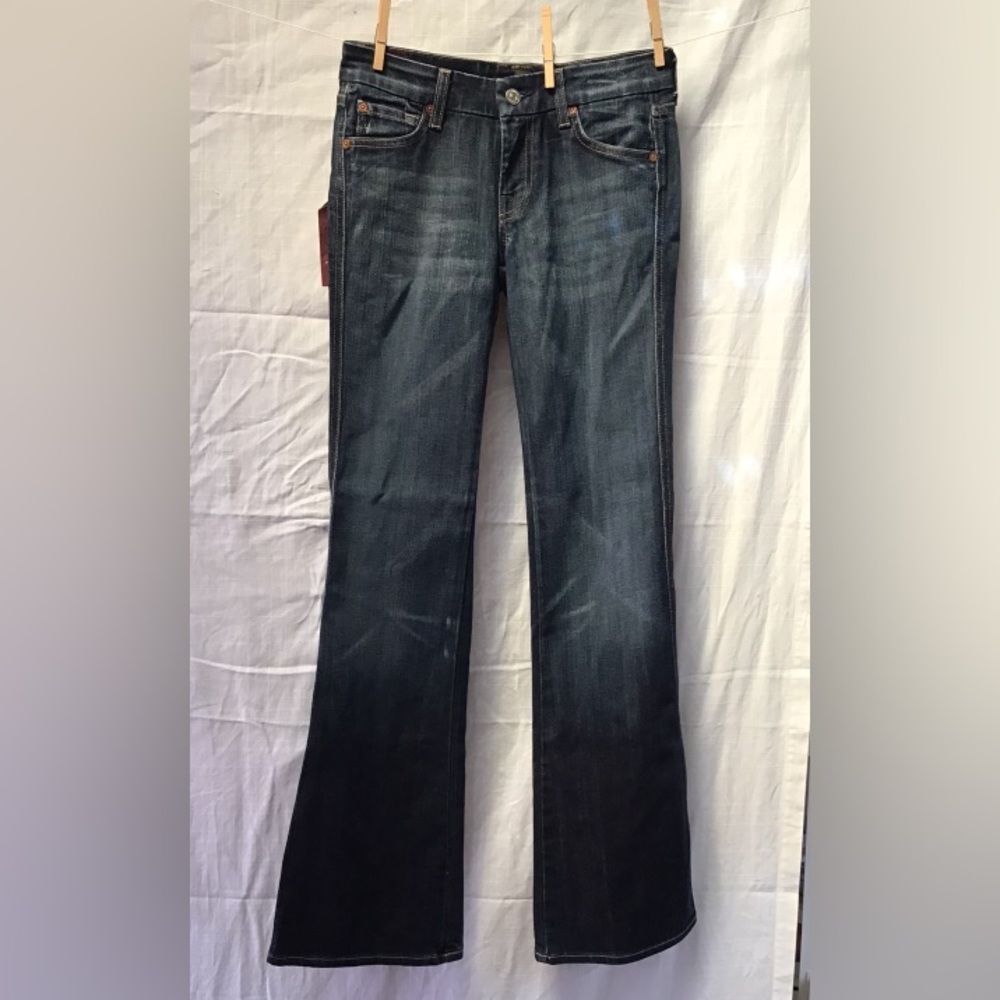 7 Seven for all Mankind bootcut jeans - size 25 - deep navy